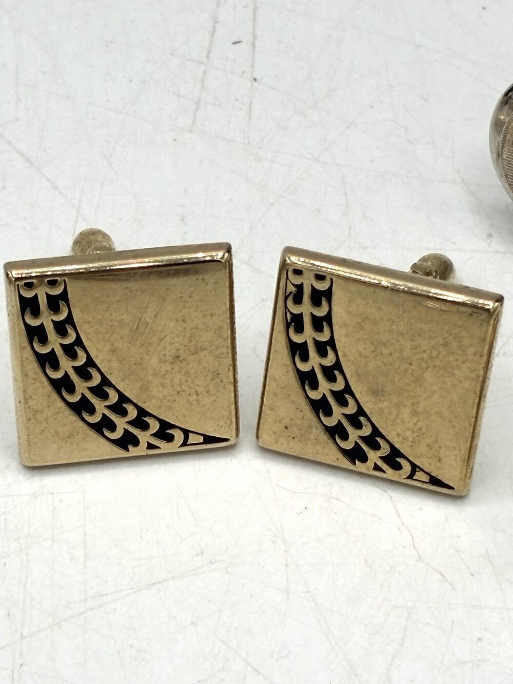 Vintage Swank Cufflinks Gold Black Scale Fan Pattern Square Mid Century